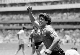 Maradona llenó de elogios a briasco. Pin En Tyc Sports