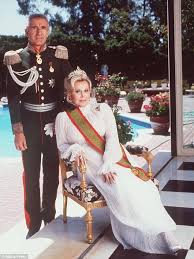 Kurze einleitung frédéric prinz von anhalt (* 18. Late Zsa Zsa Gabor S Ninth Husband Is Flogging All Her Worldly Goods Express Digest