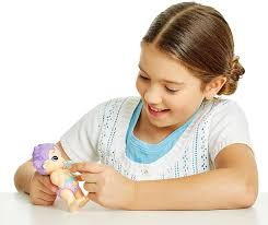 Amazon.co.jp: ラングスジャパン(RANGS) キューティベビー クロール ハイハイして喋る赤ちゃん : Toys & Games