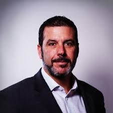 Kyle Gingras's Instagram, Twitter & Facebook