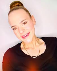 Amanda Louise (@amandalouise.__) · Instagram 照片和视频