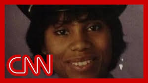 Connie Starr's Instagram, Twitter & Facebook