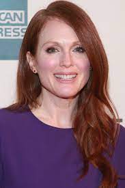 Grace adler, amata protagonista di will & grace, segue la tradizione che potremmo chiamare delle rosse che fanno ridere, iniziata dall'attrice . Le Star Con I Capelli Rossi Naturali O Tinte