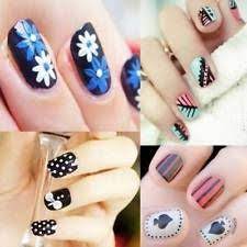 Vous aussi, vous avez des dizaines de vernis à ongles alignées dans la salle de bain et au moins cinq crèmes pour les mains différentes ? 13 Idees De Marqueur Pour Ongles Marqueur Ongles Stylo Peinture