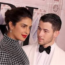 Priyanka Copra Dan Nick Jonas Akan Menikah Setelah Mengadakan Pesta Lajang Yang Glamour Kira Kira Bagaimana Dengan Pe Nick Jonas Wedding Looks Priyanka Chopra