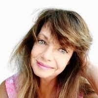 Tracy Keech's Instagram, Twitter & Facebook