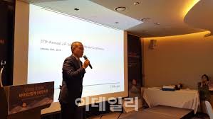 먹거리 서울_코로나19로 집에 콕 해야 하는 우울한 기분, 안전하게 테이크아웃으로 당충. Jpëª¨ê±´ ì»¨í¼ëŸ°ìŠ¤ ì¤'êµ­ ê´„ëª©í•œ ì„±ìž¥ ë³´ì˜€ë‹¤