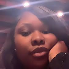 Hey girls let's connect 🩶