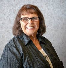 Sally Groves's Instagram, Twitter & Facebook