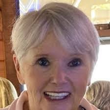 Chelsea Dunham's Instagram, Twitter & Facebook