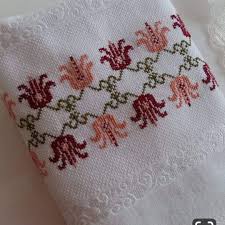 Pinterest Ten Alinti Kanavice Carpiisi Sablon Havlu Kanavice Tasarimlari Kanavice Elde Nakis
