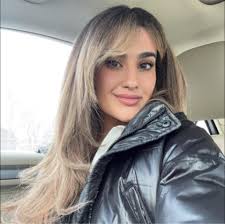 Where to find a custom made extravagant veil?