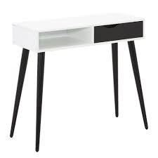 Den platz ist oftmals ein problem, was so ein. Kleiner Schreibtisch Im Trendigen Danischen Design Danisches Bettenlager