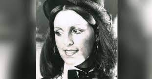 Carol Penton's Instagram, Twitter & Facebook