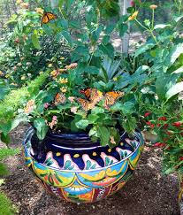 Quality home, hearth, yard & garden products trusted since 1980! Create A Container Wildlife Habitat For Hummingbirds And Butterflies