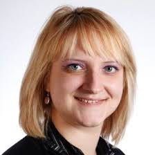 I am pleased to share that I have now graduated from Lancaster University,  with a degree in Business Management. It's been an incredible 3 years that  has had so many ups and