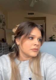 Tiffany Clausing's Instagram, Twitter & Facebook