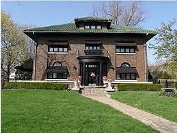 906 N Sheridan Rd Waukegan Il 60085 Zillow Waukegan Renting A House House Styles
