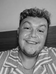 First shout out for this handsome guy!! @shaunrmorgs 🥰🔥🏴󠁧󠁢󠁷󠁬󠁳󠁿🥵