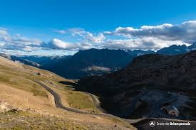 Il reste des témoins géologiques de l'existence de cette chaîne: Col Du Galibier Hautes Alpes Savoie Envie De Brianconnais