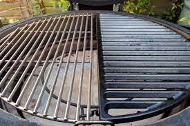 Just like cast iron cookware, cast iron grill grates also need some love and care with lots of seasoning to keep them in perfect condition. Stainless Steel Grill Grates Vs Cast Iron Which Is Better And Why