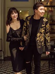 Trong tuần này, cặp đôi đầu tiên đến với chương ngay sau chia sẻ của trung kiên, hari nhanh chóng bắt tay chồng lê phương và nói: Cáº·p Ä'oi Tráº¥n Thanh Va Hari Won Háº¡nh Phuc Trong Bá»™ áº£nh Má»›i Thá»i Trang Viá»‡t Giáº£i Tri
