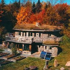 Steve and shirley rees are at home in the ground. Underground Living And Eco Friendly Underground Homes Dengarden