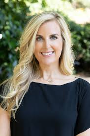 Lauren Weil, Realtor‎