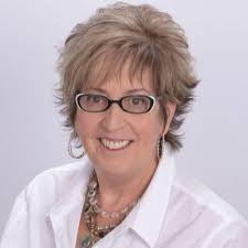 Alana Erickson's Instagram, Twitter & Facebook