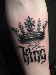 Crown behind the ear tattoo. 20 Powerful Crown Tattoos For Men In 2021 The Trend Spotter