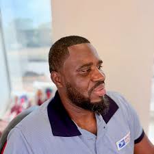 Your favorite barber favor barber! #Hero Da'barber 🇱🇷👑💯🔥💈 #COVID-19  ain't stopping Not a thing I am ready! ￼# the show must go on! available  seven days a week 952-693-9135 call now!✊🏾✊🏻🙏