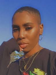 Adeline Willett's Instagram, Twitter & Facebook