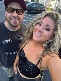 Chris Wobschall's Instagram, Twitter & Facebook