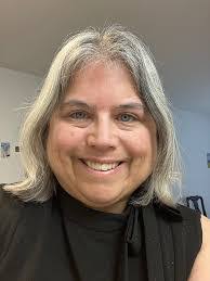 Laurie Conrad's Instagram, Twitter & Facebook