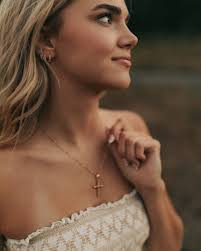 Your senior year, your story- captured in a way that feels completely you.  Let's make this time about YOU. ✨ #seniorphoto #seniorphotoshoot  #gradphotos #bendhighschool #bendseniorphotographer #bendgradphotographer  #oregongradphotographer ...