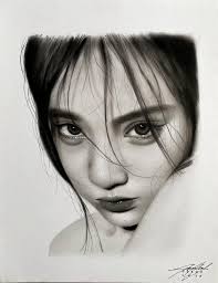 Share ko lang po 💛 Pinagpuyatan ng isang Arki student Monochromatic Still  Life 🤙🤙🤙 using 8b pencil