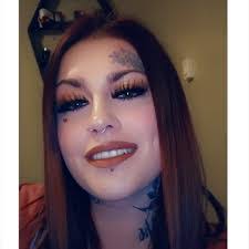 Lily Mackey's Instagram, Twitter & Facebook