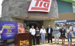 Inauguramos local en el Malecón 2000 | Tía Corporativo