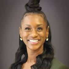 D. M. Elzy (@DM_Elzy)