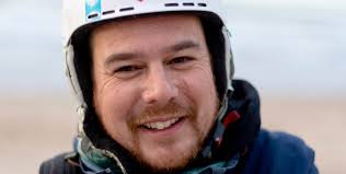 Prize Draw 2025 winner chooses their glider