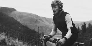 Le Cycliste Ultra Longue Distance Mike Hall Est Decede En Course En Australie Longue Distance Australie Vendredi Matin