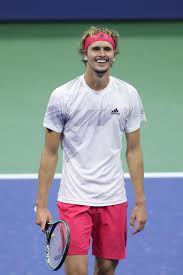 Alexander sascha zverev was born on 20 april 1997 in hamburg, germany to russian parents, irina zvereva and alexander mikhailovich zverev. Alexander Zverev Dominic Thiem Co Die Welt Der Jungen Tennisstars Gala De