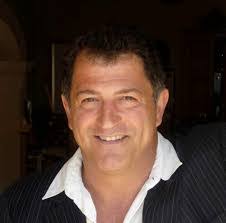 Kelly Mcauliffe's Instagram, Twitter & Facebook