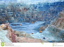 Rosia montana mayor eugen furdui, who had supported the mining project, told romanian news channel digi24 that unesco heritage status would not bring any benefits to local residents or the country. Goldmine In Rosia Montana Rumanien Stockfoto Bild Von Bergbau Grube 36519290