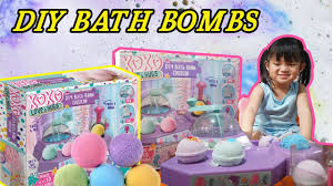 Essential oils homemade kids bath bombs recipe. Easy Diy Bath Bomb With Xoxo Love Hugs Diy Bath Bomb Creator Kit Youtube