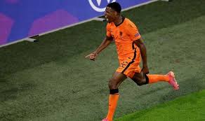 Latest on psv eindhoven defender denzel dumfries including news, stats, videos, highlights and more on espn. Lf1vpc5treaq0m