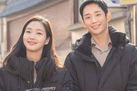 Yumi's cells is an adaptation of a webtoon about an ordinary woman in her thirties. Soompi On Twitter Kim Go Eun Korean Drama Movies Korean Tv Series