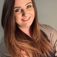 Jillian Randall's Instagram, Twitter & Facebook