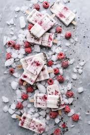 Vegan Coconut Strawberry And Dark Chocolate Popsicles Food Photography And Food Styling Vegan Popsicles Chocolate Popsicles Chocolate Popsicle Recipes