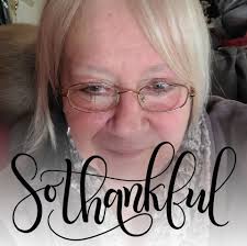 Does anyone have the new top loading washing machine that doesn't have a  center agitator column ,, do they work well in cleaning the clothes? Any  downsides?